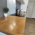 Lara's Apartman